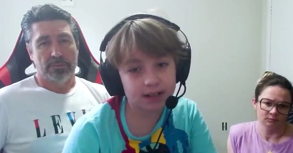 Twitch banned 11-year-old Valorant streamer - photo №62790