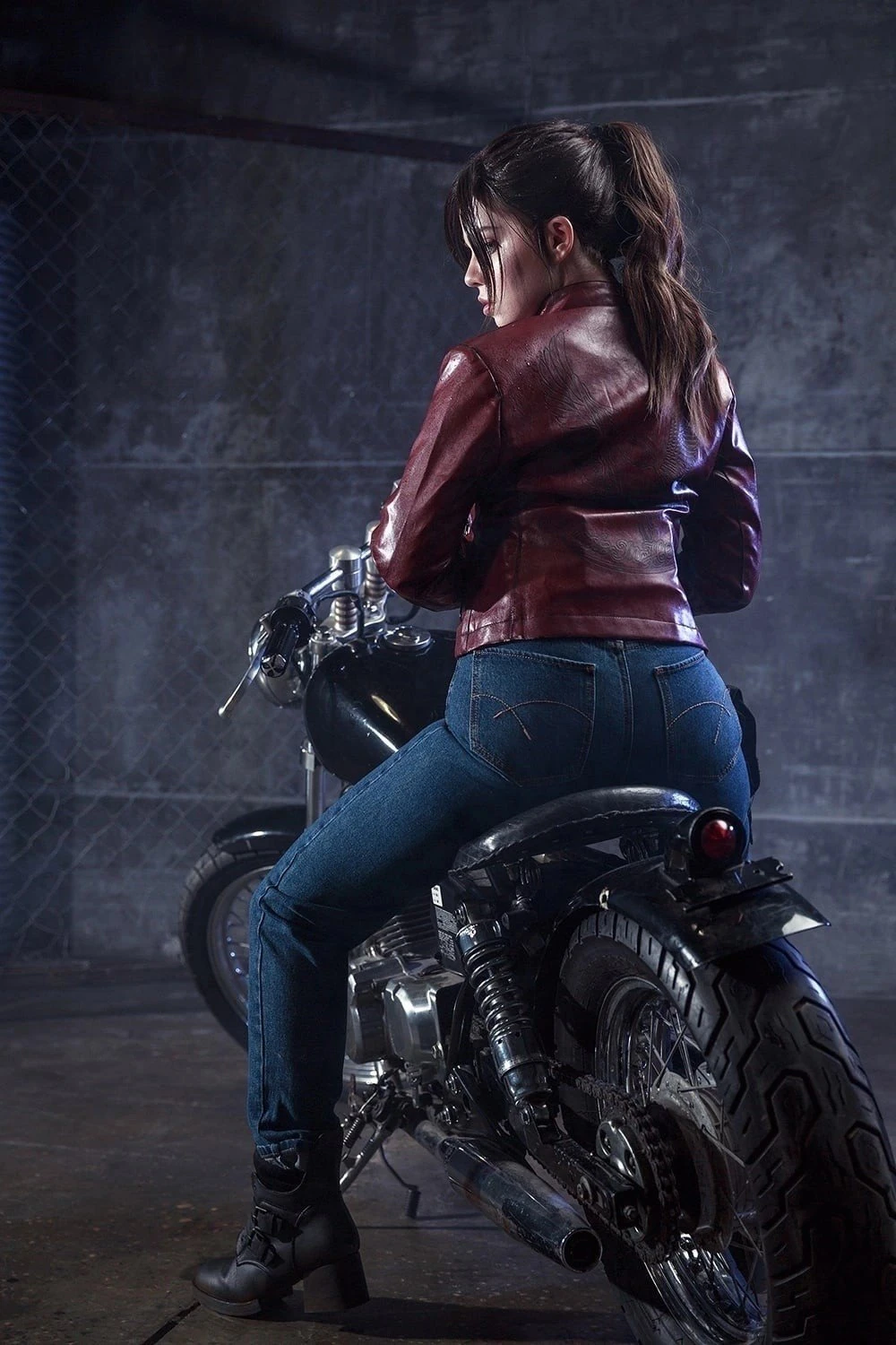 Горячий косплей Джилл Валентайн и Клэр Редфилд: сексуальные образы от torie, ashenReina Resident Evil → photo 27